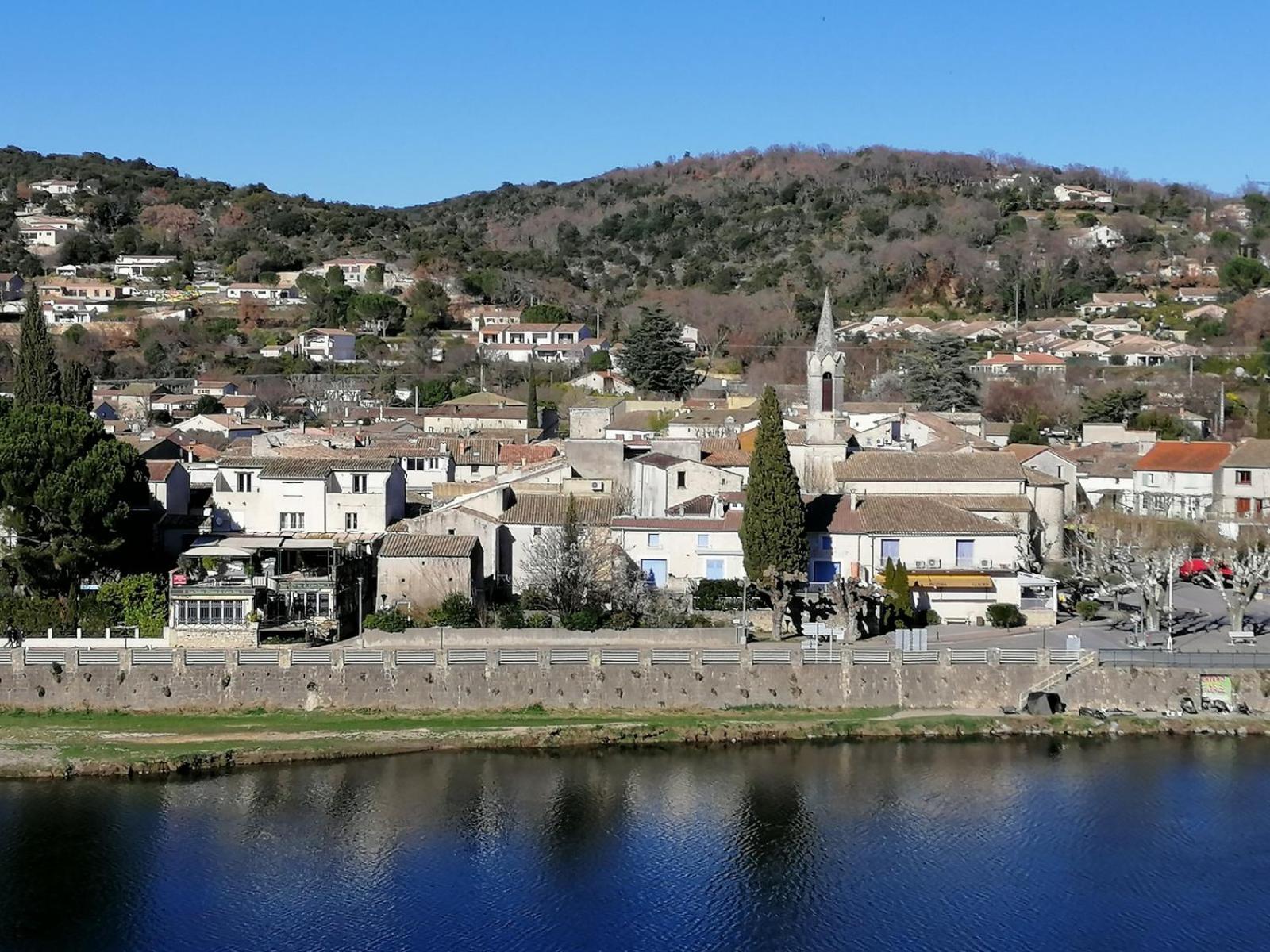 Superbe Appartement Dans Residence Avec Piscine Saint-Martin-dʼArdèche 外观 照片